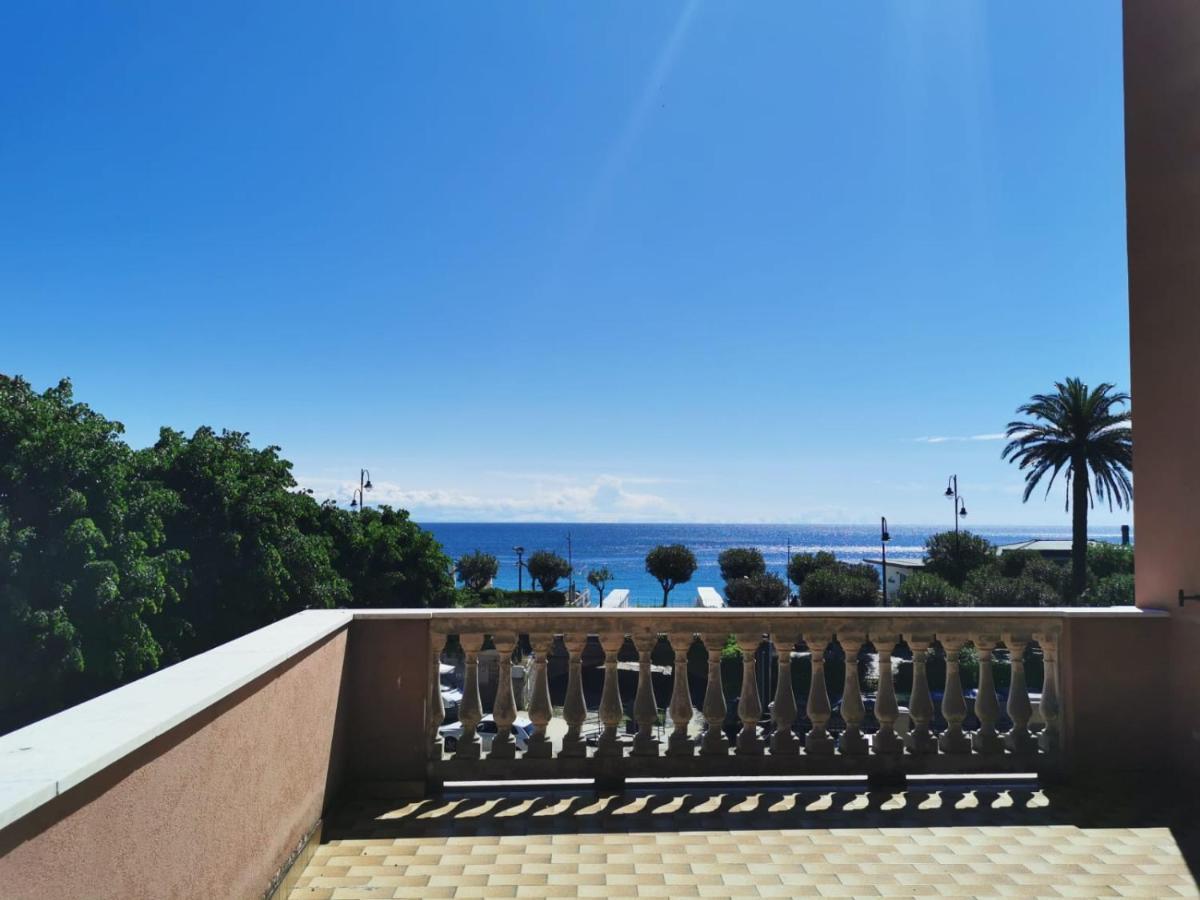 Albergo Mp Noli Bagian luar foto