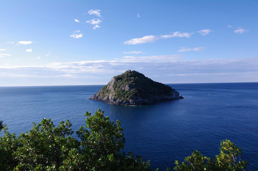 Albergo Mp Noli Bagian luar foto